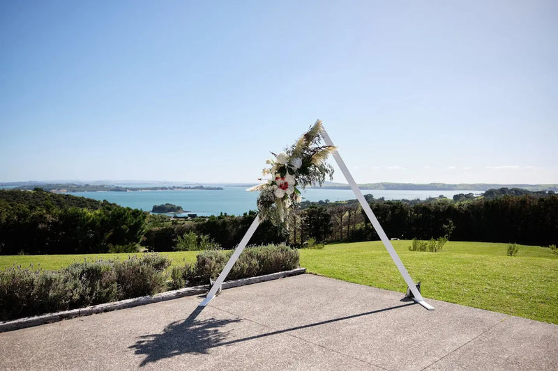 Arch - white triangle︱Island Collection Waiheke