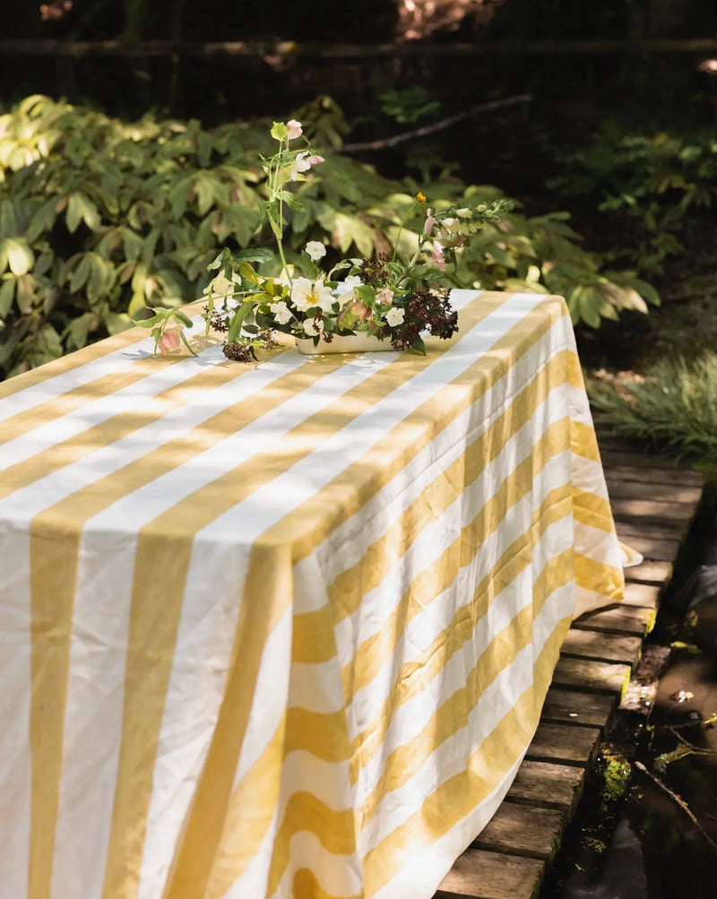 Linen table cloths︱Island Collection Waiheke